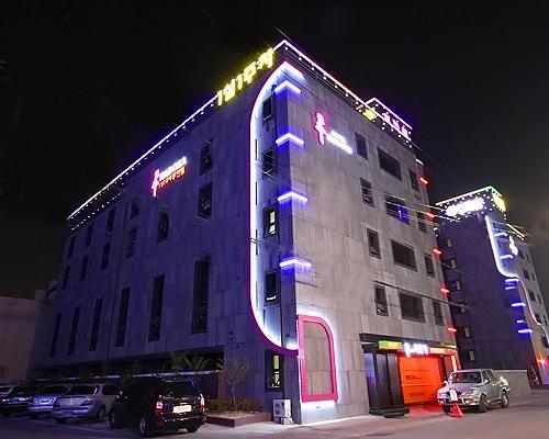 Madoka Motel Gyeongju Exterior foto
